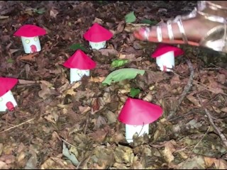 giantess dominates tiny humans