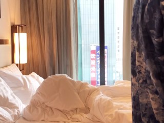 誕生日に懇願したサルサビキニに悩殺されて我慢できずに中出し 〜お返しに手マンで２回イカせたらアソコがビショビショ〜