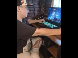 Chubby Nerd Playing League of Legends