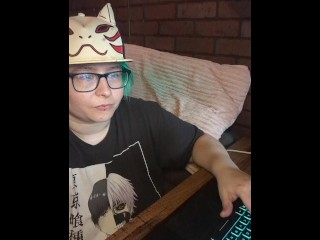 Chubby Nerd Playing League of Legends