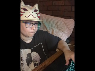 Chubby Nerd Playing League of Legends