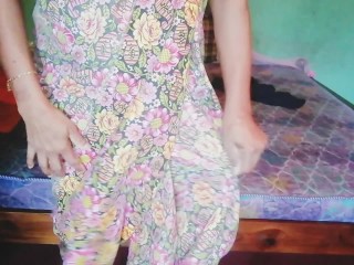  මාලනි අමු රස්නෙත් එක්කම ඒක අදිනවා malani fuck her Friend