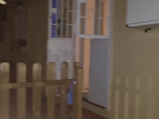 ALESSIA la VICINA guardona TROIA - (ITALIANO) Mostro il mio CAZZO DURO ENORME alla mia vicina