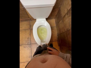 Caught in 4K pissing at Taco Bell