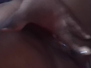 AMATEUR SKYMILE SPREADPUSSY MASTERBATE PEE  ORGASM