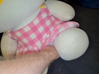 Sex with HELLO KITTY bigg plushie, cumming hard on her