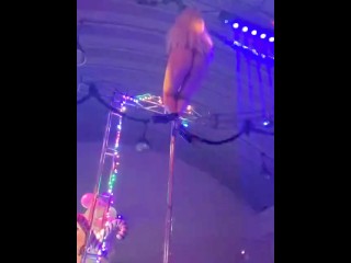 Poledance