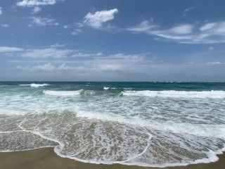 Follo a desconocida en una playa nudista🥵🔥