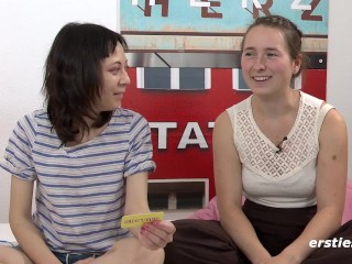 Ersties - Kennenlernspiele und lustvolle Momente mit Yuli und Mira M