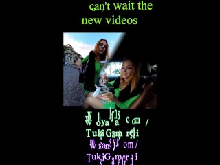 The perverted guy cums on a fruit, the sexy chick eat with relish all!! 😍💦🔥