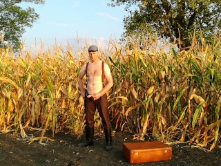 double pee and masturbation in the secluded countryside