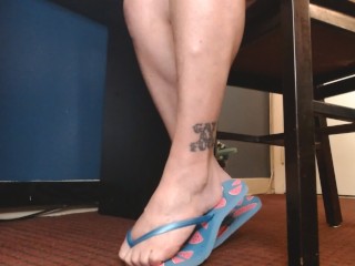 Pretty Blue Flip flops Foot Fetish Under Makeup Vanity Shoeplay