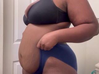 Big Titty Black Girl Getting Fatter