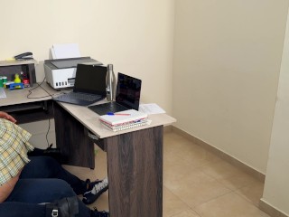 Teacher fucks Vanessa with a big ass to improve her grades. horny student