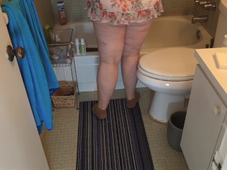 Cleaning lady step into bathroom & showing her giant ass & pussy close up | chubby mature bbw ssbbw