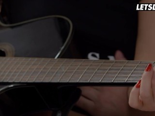 Lexi Dona Fucked by Big Dick Guitarist After Guitar Lesson - WHITEBOXXX
