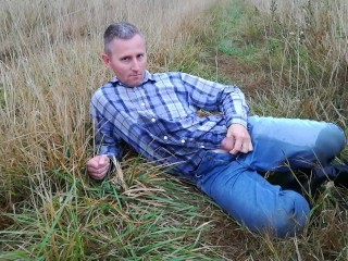 Rubber boots farmer pee in his pissy pants and plays with his cock on the meadow