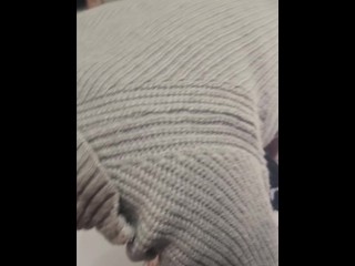 I met a girl in a store, she gave a blowjob in the dressing room for pants