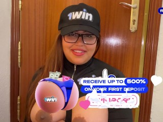 FLIRTING IN MERCADONA WITH PINEAPPLE IN HAND!