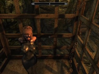 Skyrim - Princess Hazel tries to escape