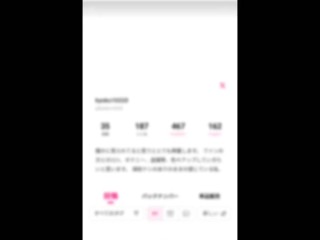 声も出せない状況で…彼氏の隣で黙って中出し種付けされる女子大生