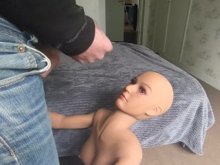 bold sexdoll get a big load of cum