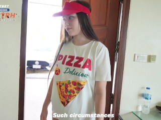 Fucked a pizza delivery girl for being late, got a tip with a powerful creampie in her pussy