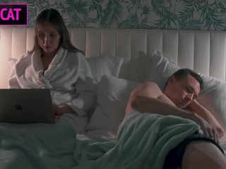 S2E5: Step mom helps to cum step son in share bed while working till get pussy creampie and facial