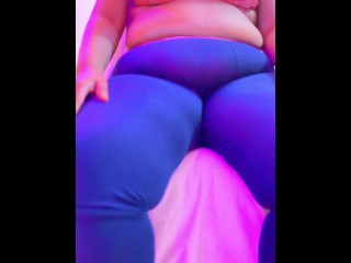 Can U Help Me By Fucking! Big Ass & Huge Boobs Curvy Hot Latina Girl