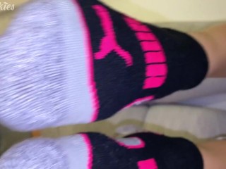 She Gives Me A Sneaky Footjob In The Bathroom!