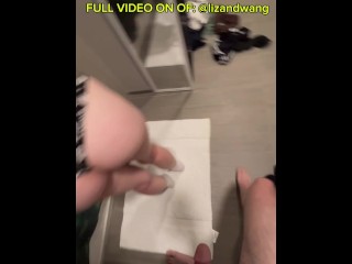 FRIENDS SISTER SUCKED AND FUCKED ME IN THE BATHROOM 🍑