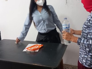 EXECUTIVE SECRETARY SEDUCES THE BOSS'S STEPSON IN THE OFFICE