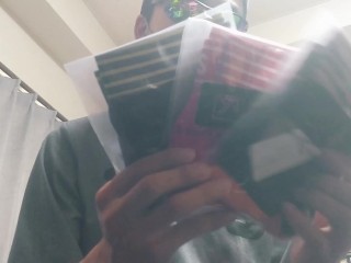 【下着＆レビュー】真っ赤なパンツに包まれた勃起チンポを取り出してぬるぬるにして扱いてイキます。