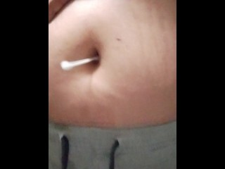 Just playing with my bellybutton and makes me wet