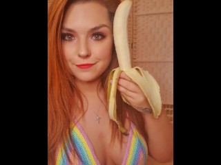 Mandy vs Big ass banana - porn fail