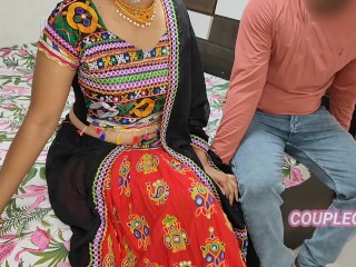 Garba dance ko bulane ayi friend ko selfie k bahane chipak gaya