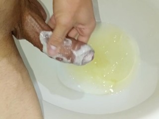 POLLA  APUNTO DE ESTALLAR, GRANDE Y VENOZA, JUGANDO CON AVENA