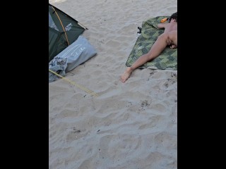 Кончила прямо на пляже в Германии