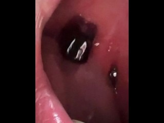 JanaSparksxx swallows whole gummies for her vore fans