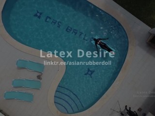 Latex vacation in the pool Teaser