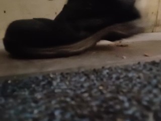 Dog Biscuit Walkover Grind Crush & Trample, size 11 dirty boots 89kg 👣👣