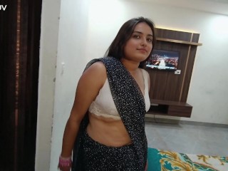 Desi Indian Bhabhi Was Alone at Home, Devar Has Taken the Advantage of the Situation and Fucked