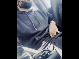 STROKING BIG ASS  DICK DRIVING IN TRAFFIC (PUBLIC)