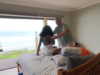 Morning sex while on holiday Flower ask Louis to eat her pussy and it ends in intense fucking