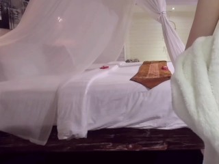 明日公開動画の性交前のメイキング映像（濡れた黒髪とヌード撮影）