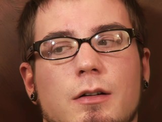 London Keys Celebrates 18th Bday With A Stiff Dick- PervMilfsnTeens