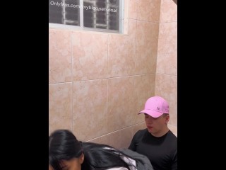 Estudiantes Pillados Follando En El Baño Del Colegio | REAL