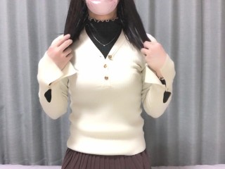 【男の娘】萌え袖セーターとミニスカートでM字開脚オナニー