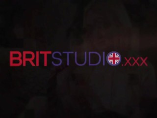 Hot British Nurse Drops Down To Her Knees At The Gloryhole