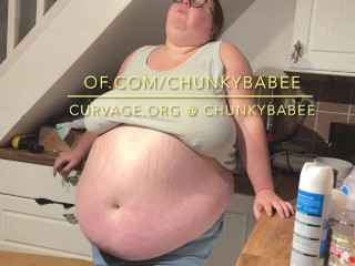 Stoner BBW Feedee Girlfriend stuffed by Feeder Boyfriend